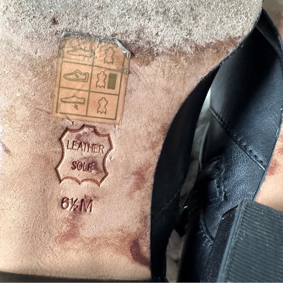 Tory Burch Black Leather Sofia Riding Boot, size 6.5 - Picture 11 of 12